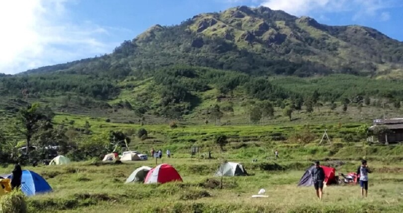 Menjelajahi Keindahan Gunung Ungaran: Jalur Pendakian yang Menantang